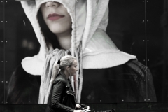 18294204-orig